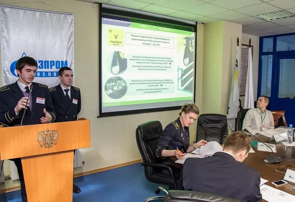 Наши специалисты стали победителями на турнире бизнес-кейсов на Международном студенческом форуме "ChemCamp"!